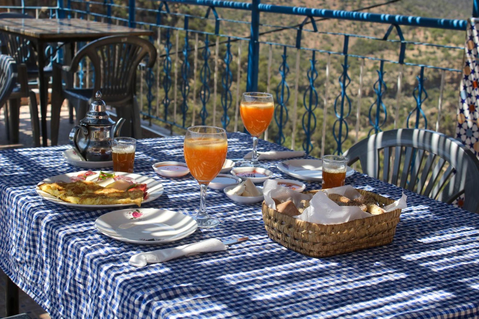 Auberge Les Montagnes Du Paradis Tagherat Anekrim Ngoại thất bức ảnh