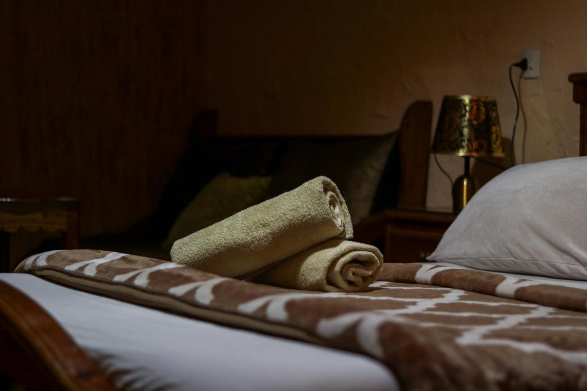 Auberge Les Montagnes Du Paradis Tagherat Anekrim Ngoại thất bức ảnh
